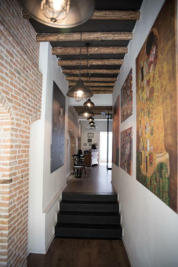 Old Bazaar Rooms Корча Экстерьер фото